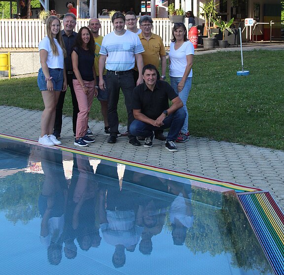 Freibad_beschnitten.jpg  